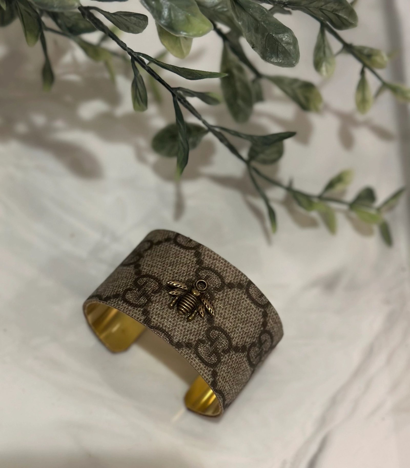 GG Bangle Cuff - Bee